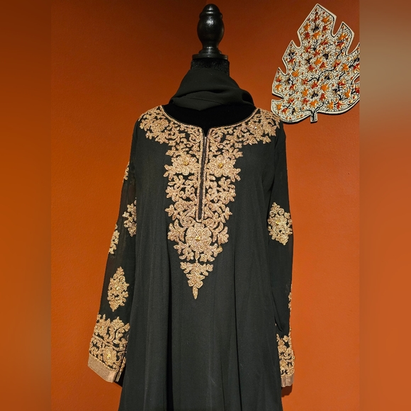 Like New Black Gold Anarkali Suit w/ Chudidaar - Picture 9 of 10